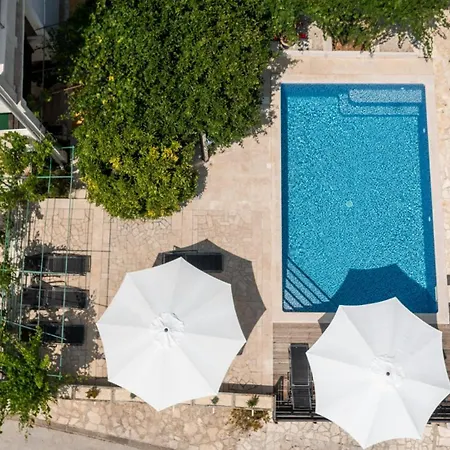 Apartman Petrinic-sea View & Pool By Guide Pula