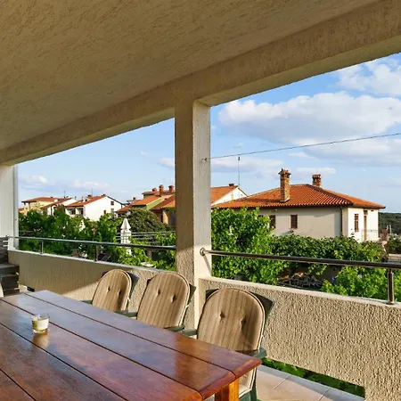 Petrinic-sea View & Pool By Guide Pula